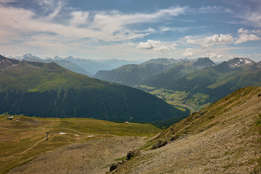 Blick vom Jakobshorn ins Landwassertal Blick vom Jakobshorn ins Landwassertal