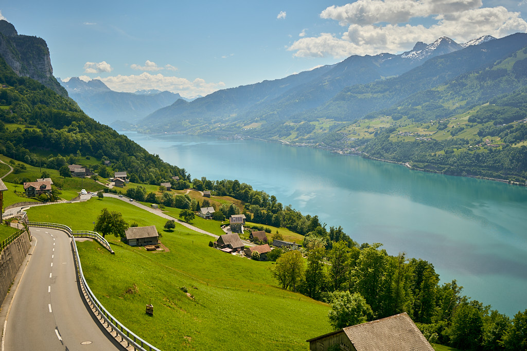 Blick vom Strassenrand auf den Walensee Blick vom Strassenrand auf den Walensee