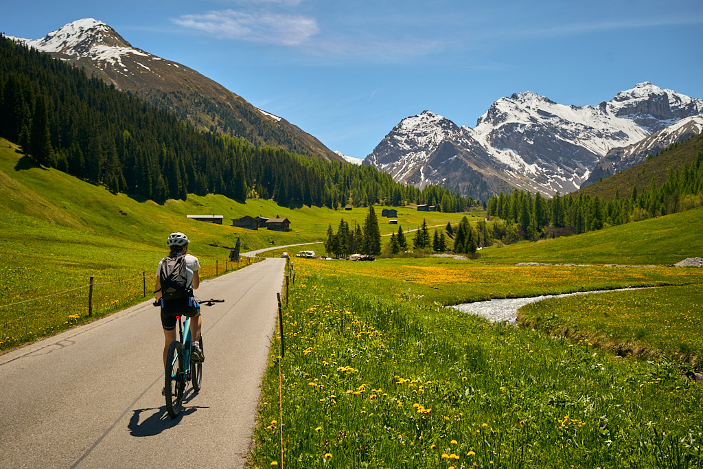 Unterwegs ins Sertigtal Unterwegs ins Sertigtal