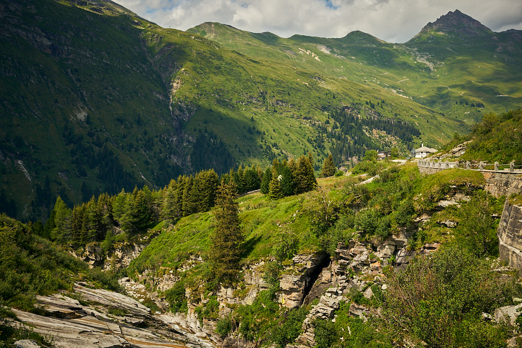 Im Aufstieg zum San Bernardino-Pass