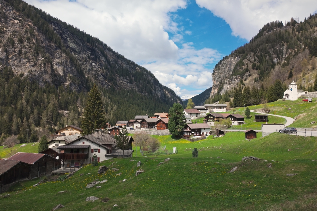 Das Dorf Ausserferrera Das Dorf Ausserferrera