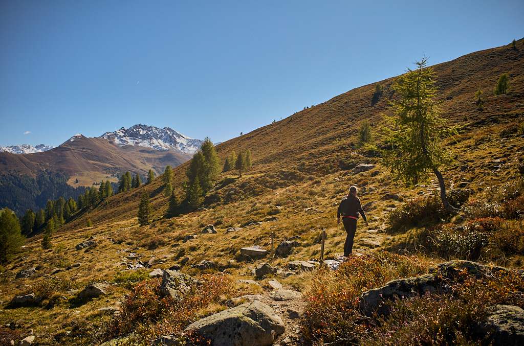 Unterwegs nach Usserbärg Unterwegs nach Usserbärg