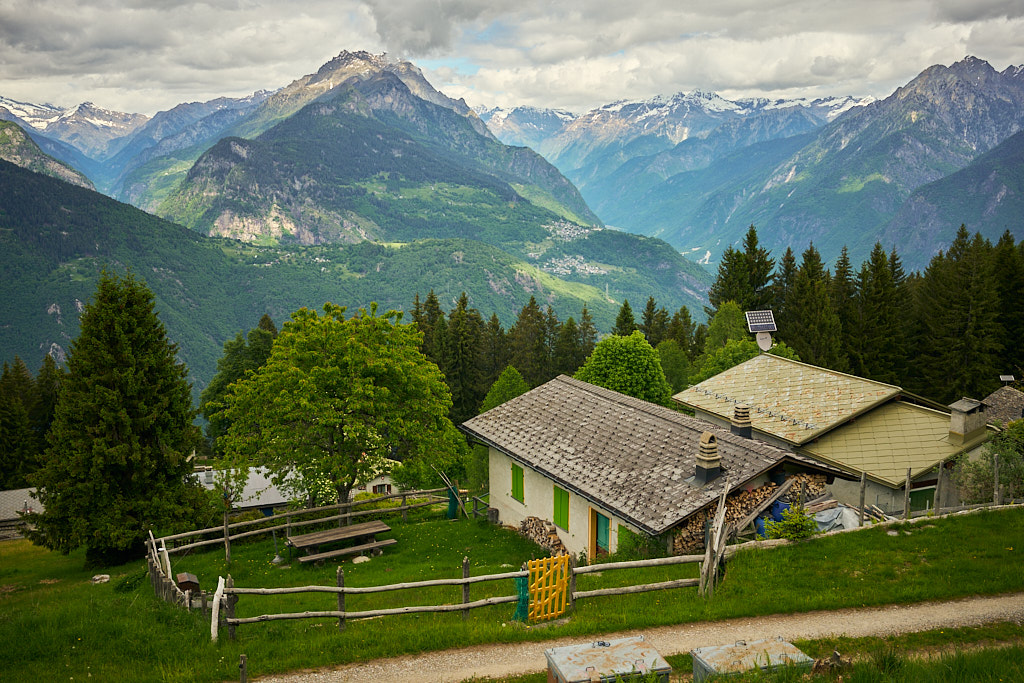 Das kleine Dorf Laura Das kleine Dorf Laura