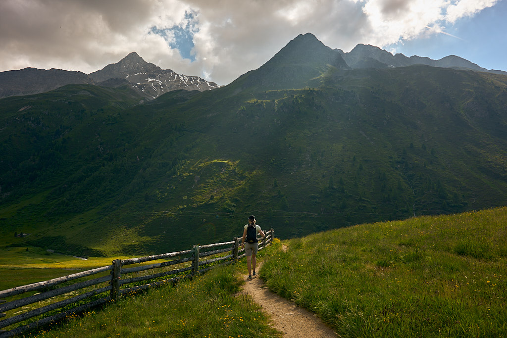 Älplihorn und Leidbachhorn in der Abendsonne Älplihorn und Leidbachhorn in der Abendsonne
