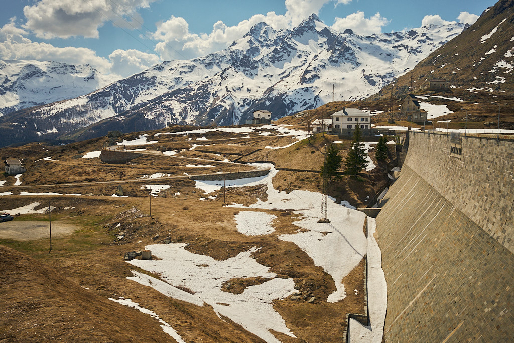 Bei der Staumauer des Lago di Montespluga Bei der Staumauer des Lago di Montespluga