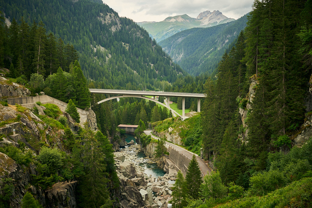Autobahnbrücke in der Roflaschlucht