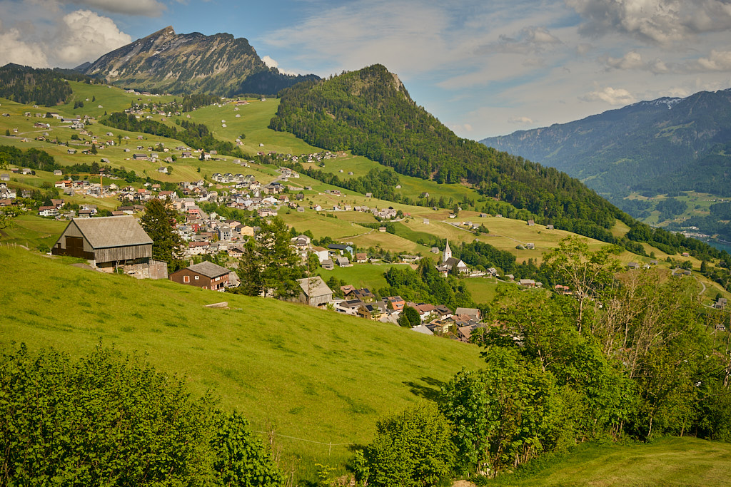Blick auf Amden im Aufstieg nach Durchschlegi Blick auf Amden im Aufstieg nach Durchschlegi