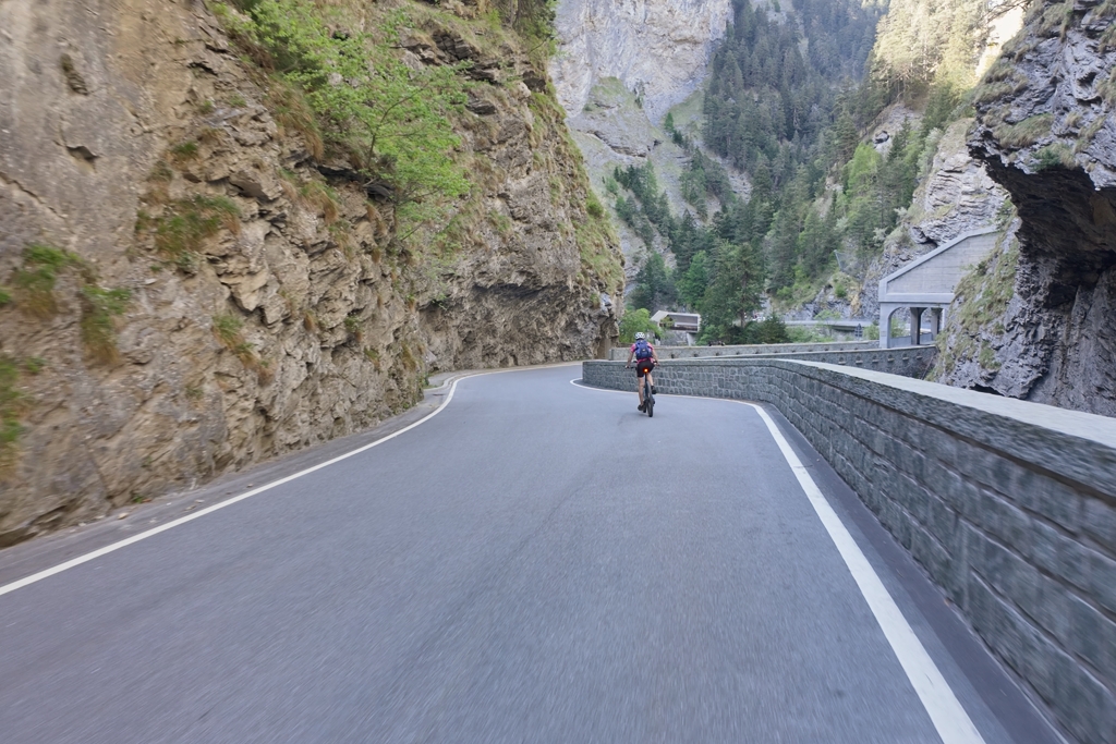 Fahrt durch die Viamala-Schlucht Fahrt durch die Viamala-Schlucht