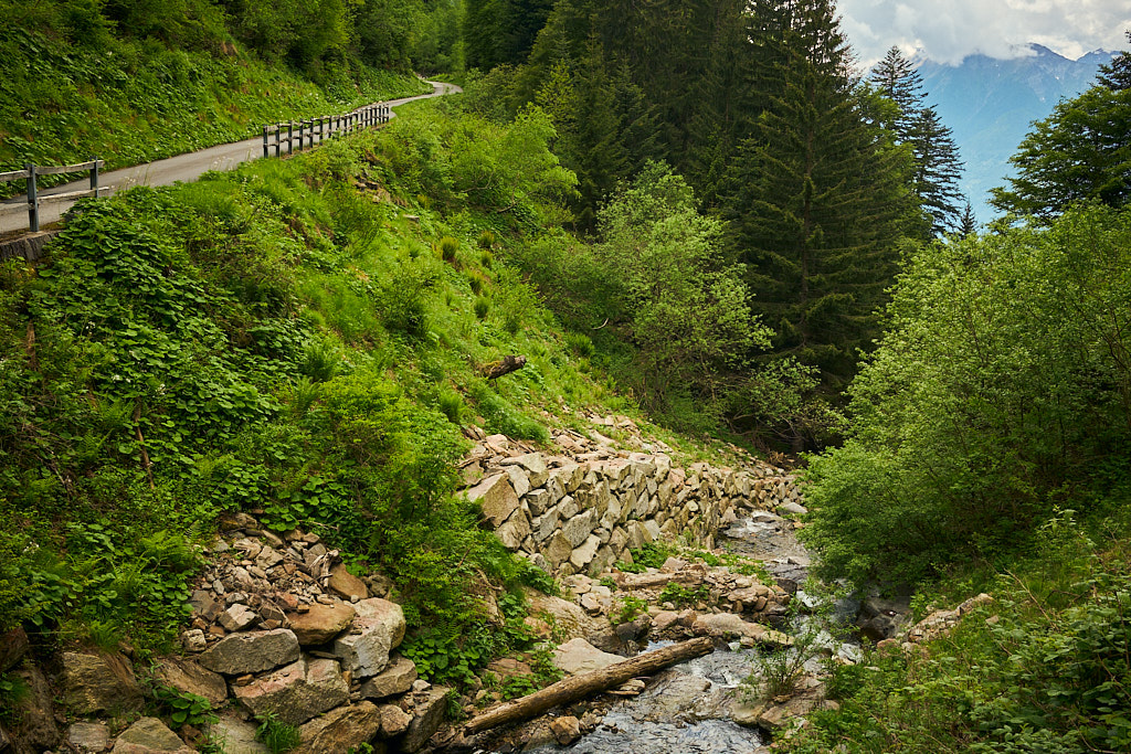 Auf der Abfahrt nach Arbedo Auf der Abfahrt nach Arbedo