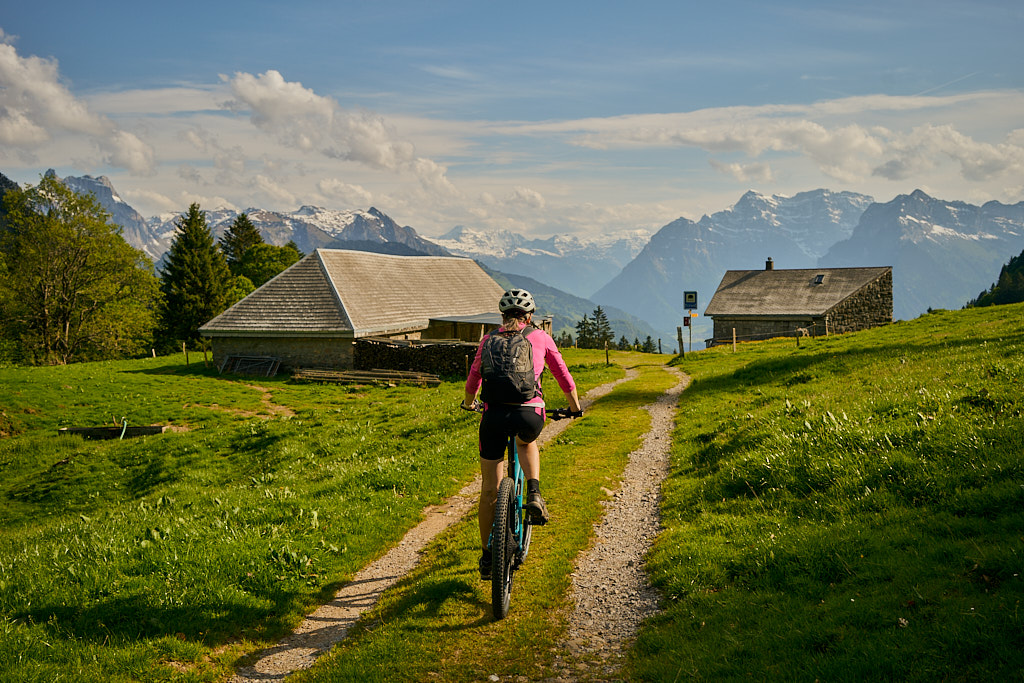Vorbei an der Alp Unterbütz Vorbei an der Alp Unterbütz